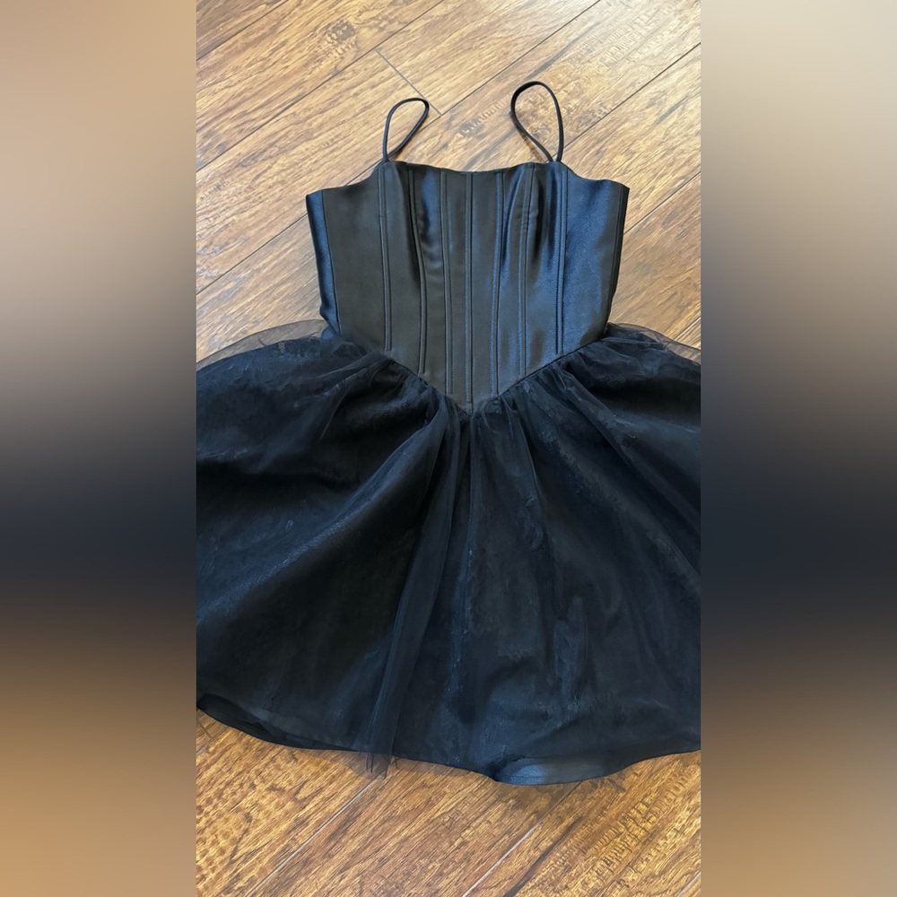 Elegant Black Spaghetti Strap Dress